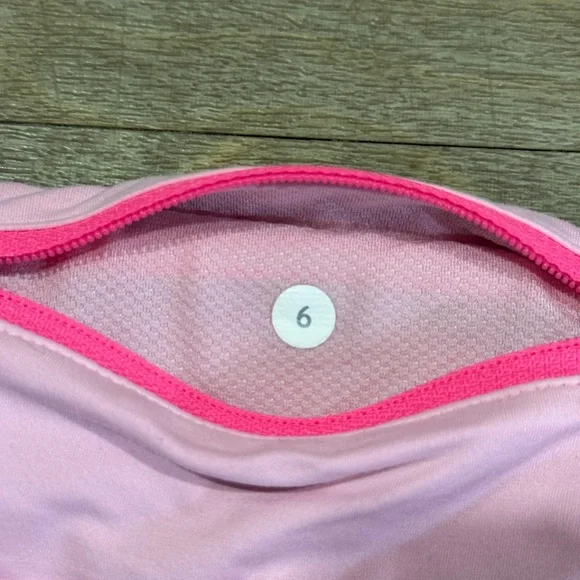 Lululemon Run Speed Shorts Flowabunga Mini Multi/Bleached Coral Print Size 6 - Picture 4 of 4